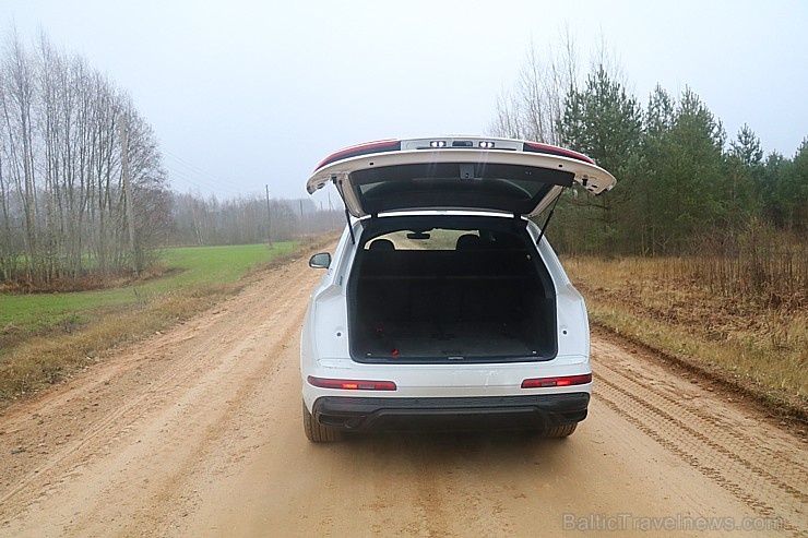 Travelnews.lv apceļo Krāslavas novadu Latgalē ar «Audi Q7 50 TDI» 274257