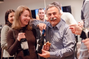 Viesnīca Mercure Hotel Riga Center rīko «Grieķijas vīna festivālu», kurā bauda Grieķijas vīna un Latvijas gastronomijas izcilāko uzkodu saderību 33