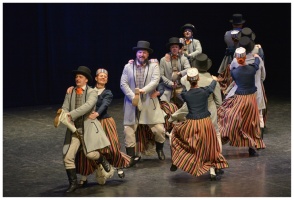 XXII Jaunrades deju konkursa finālā Ogrē 19 horeogrāfi skatītāju un žūrijas vērtējumam nodeva 41 deju, kuru izdejoja 26 kolektīvi 7