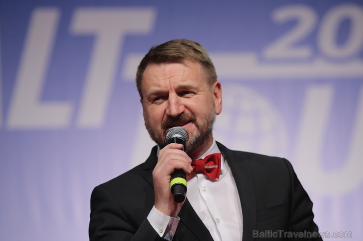 Sveicam «GADA CILVĒKS TŪRISMĀ 2019» laureātus tūrisma izstādē «Balttour 2020». Foto: Rojs Maizītis 275797