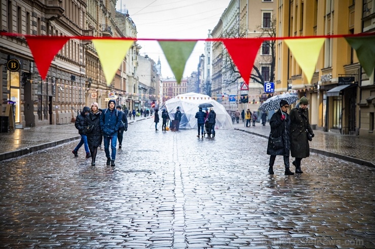 2020. gada katra mēneša pirmajā sestdienā kādu no galvaspilsētas centra ielām atvēl gājējiem, velobraucējiem, kā arī dažādām uzņēmējdarbību veicinošām 276413