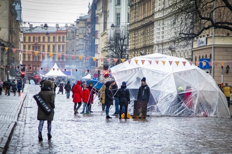 2020. gada katra mēneša pirmajā sestdienā kādu no galvaspilsētas centra ielām atvēl gājējiem, velobraucējiem, kā arī dažādām uzņēmējdarbību veicinošām 276432