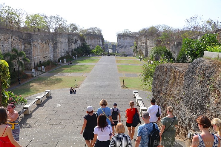 Travelnews.lv iepazīst Bali salā «Garuda Wisnu Kencana Cultural Park». Atbalsta: «Turkish Airlines» un «365 Brīvdienas» 276710