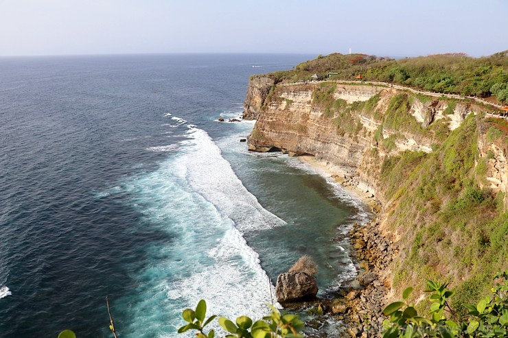 Travelnews.lv iepazīst «Pura Luhur Uluwatu» templi Bali salā. Atbalsta:  «Turkish Airlines» un «365 Brīvdienas» 276783