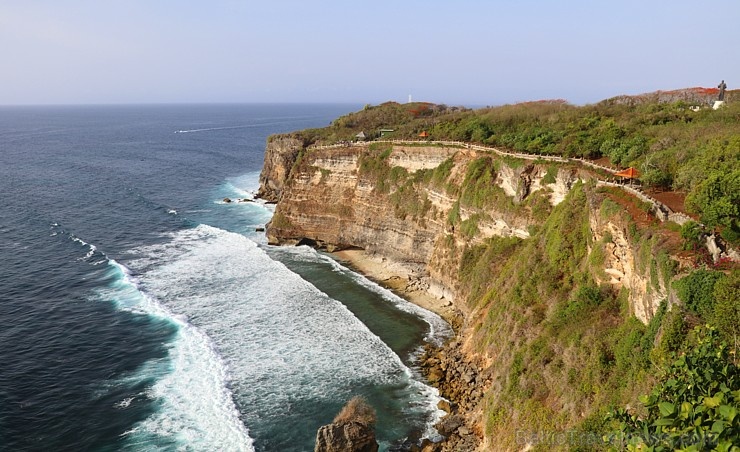 Travelnews.lv iepazīst «Pura Luhur Uluwatu» templi Bali salā. Atbalsta:  «Turkish Airlines» un «365 Brīvdienas» 276787