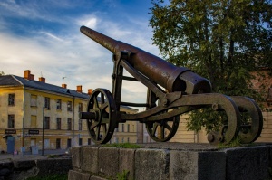 Daugavpils cietoksnis ir unikāls valsts nozīmes arhitektūras un kultūrvēstures piemineklis, mūsdienās tas ir arī viens no Latgales populārākajiem eksk 8