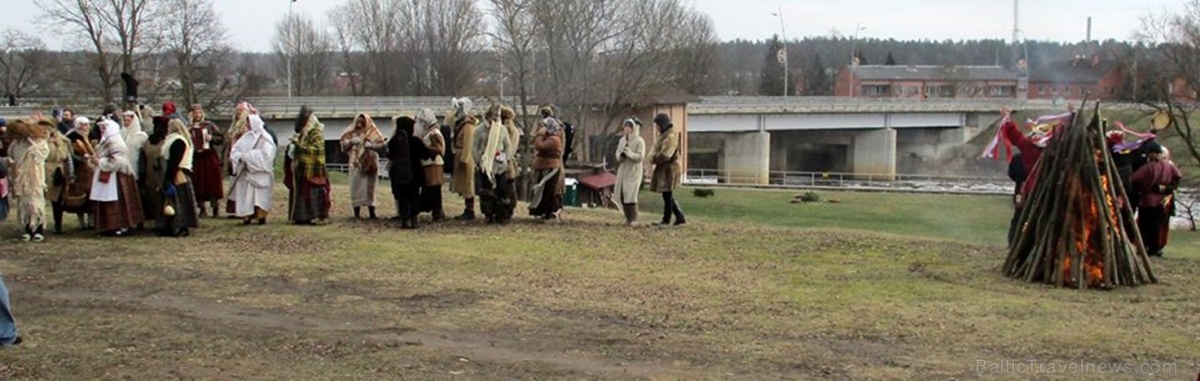 Līvānos norisinājās XXI Starptautiskais masku tradīciju festivāls, kurā piedalījās 24 masku grupasno Latvijas un citām valstīm 277680