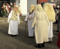 Līvānos norisinājās XXI Starptautiskais masku tradīciju festivāls, kurā piedalījās 24 masku grupasno Latvijas un citām valstīm 24