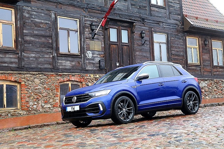 Travelnews.lv ar «Hotel Amrita» un «VW T-Roc R» atbalstu iepazīst Liepāju ar 28 m/s vēju 278027