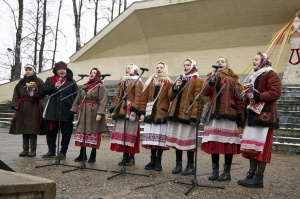 Rēzeknē svin tradicionālos slāvu tautību svētkus «Masļeņica» 27