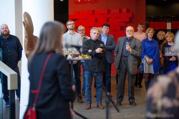 Latgales vēstniecībā GORS Rēzeknē atklāta izstāde, kas veltīta ekstraordinārai personībai – māksliniekam, teorētiķim, mākslas kritiķim un pedagogam Ju 279195