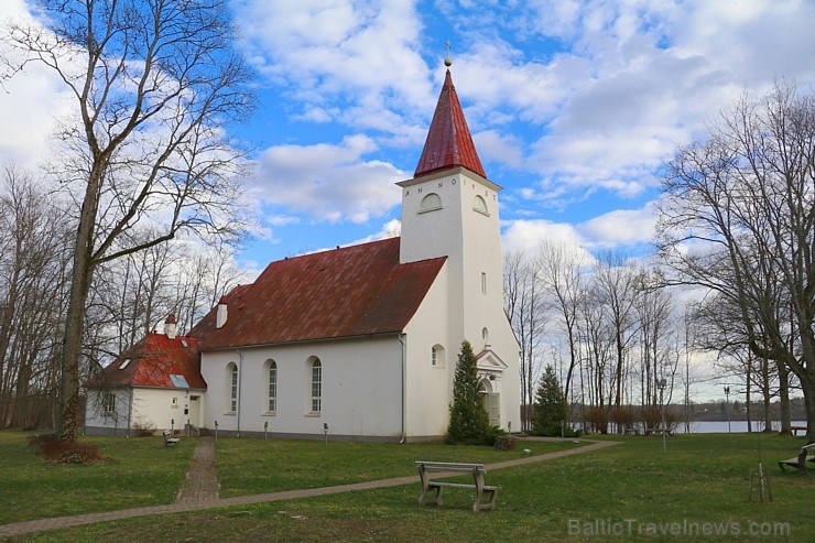 Travelnews.lv ar velosipēdiem apceļo Lielvārdi 281059