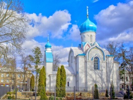 Daugavpils pilsētas vēsturiskais centrs ir pilsētas vispievilcīgākā vieta un viens no veiksmīgākajiem paraugiem, kur izdevies rast kompromisu starp se 17