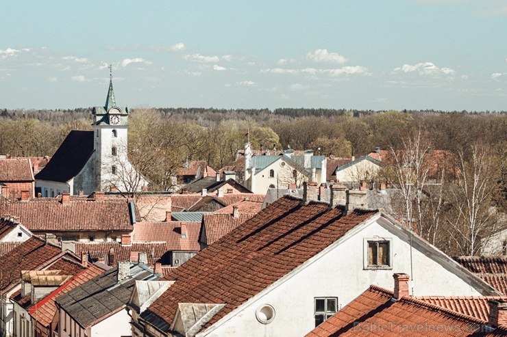 Kuldīgā plauks pavasaris un virs Ventas rumbas, mugurām zaigojot, lido zivis 281958