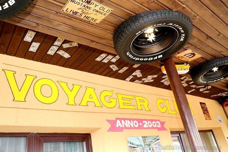 Travelnews.lv apmeklē Ogrē izcilu autofanu un ballīšu izklaides vietu «VoyagerClub» 282014