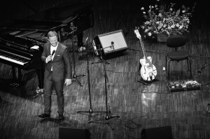 Liepājas koncertzāli «Lielais dzintars» skan Imanta Kalniņa dzimšanas dienai veltīts koncerts 13