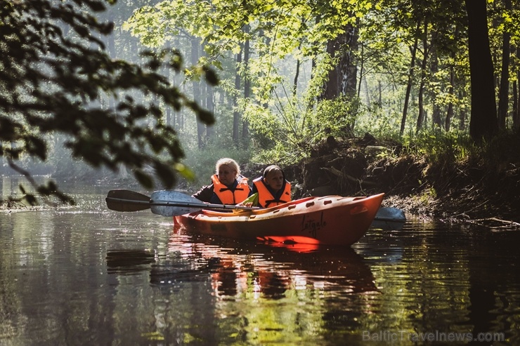 «Lost in Latgale» ceļotājus ved aizraujošos laivu braucienos 283674