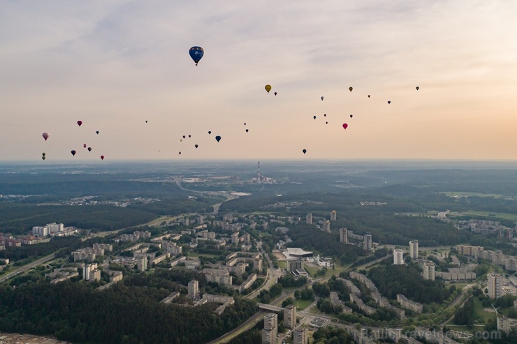 Viļņa ir viena retajā galvaspilsētām Eiropā, kas veic gaisa balonu lidojumus virs pilsētas 284255