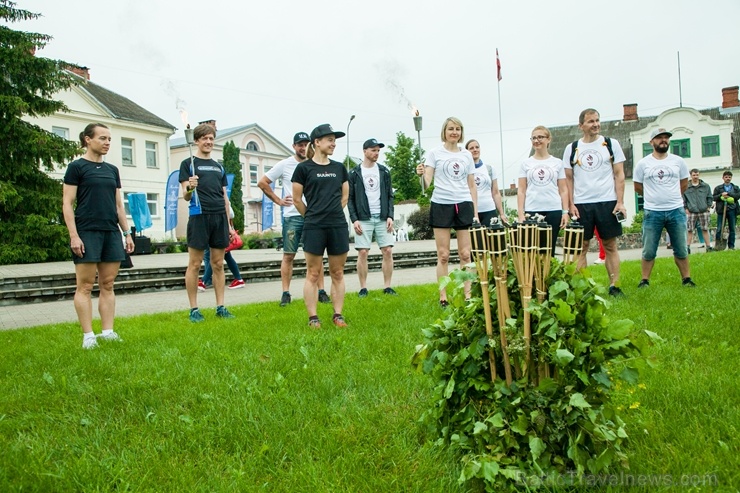 Krāslavā uzsākts Gaismas ceļš, kas vīsies pa Latvijas (pie)robežu - izgaismojot Latviju un veidojot Gaismas un mīlestības ceļu 284417