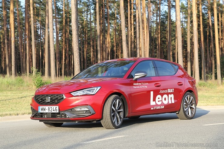 Travelnews.lv apceļo Latviju ar jauno «SEAT Leon FR eTSI» 285476