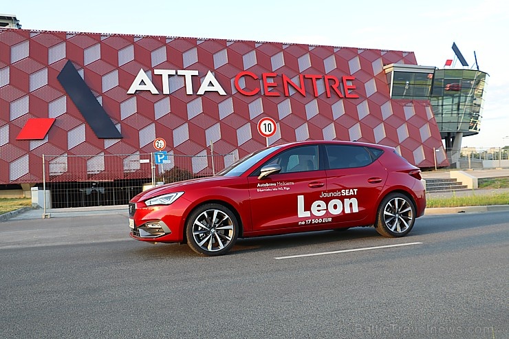 Travelnews.lv apceļo Latviju ar jauno «SEAT Leon FR eTSI» 285477