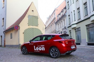 Travelnews.lv apceļo Latviju ar jauno «SEAT Leon FR eTSI» 24