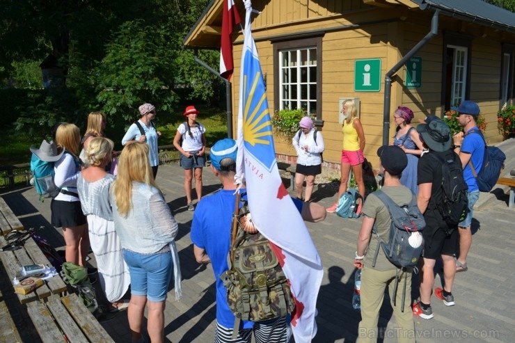 Ceļotāji pārgājienā iepazīst vienu no Latvijas Sv. Jēkaba ceļa skaistākajiem posmiem Vidzemē - no Līgatnes uz Siguldu 285626