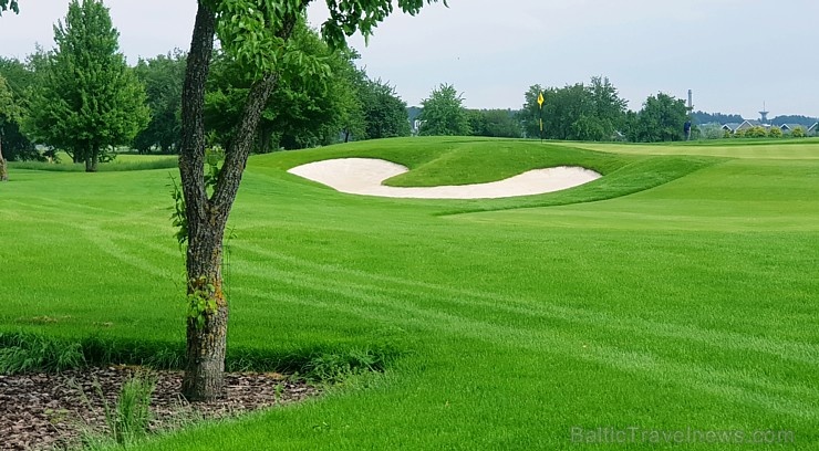 Travelnews.lv atrod burvīgu, noslēpumainu un jaunu viesnīcu starp Rīgu un Jūrmalu - «Jurmala Golf Club & Hotel» 285699