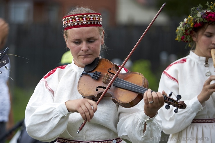 Pirmo reizi Latvijas senākajā pilsētā Ludzā  rīko koncertu uz plosta 285778