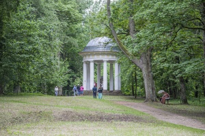 Ceļotāji Latvijas pilīs un muižās apmeklē Vēsturisko parku un dārzu dienas 7