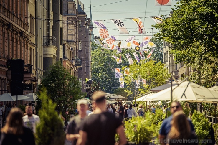 Tērbatas iela Rīgā uz mēnesi tiek nodota gājēju, riteņbraucēju un tirgotāju rīcībā 286444