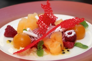 Travelnews.lv izbauda 5 zvaigžņu viesnīcas restorāna «Snob» vasaras ēdienkartes piedāvājumu 27