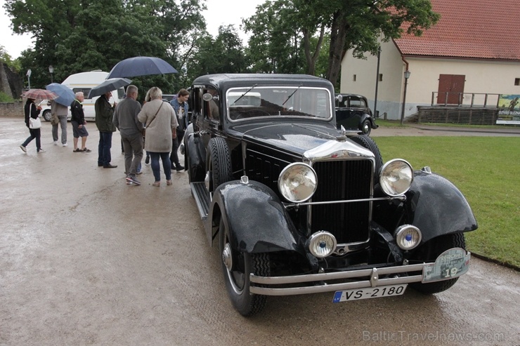 2020. gada 25. jūlijā no Rīgas Motormuzeja uz Cēsīm startēja retro auto parāde 