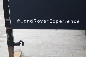 Travelnews.lv iepazīst jauno «Land Rover Defender» interesantos apstākļos 24