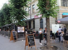 Travelnews.lv iepazīst Rīgas britu stila restorānu «Olivers» piektdienas vakarā 2