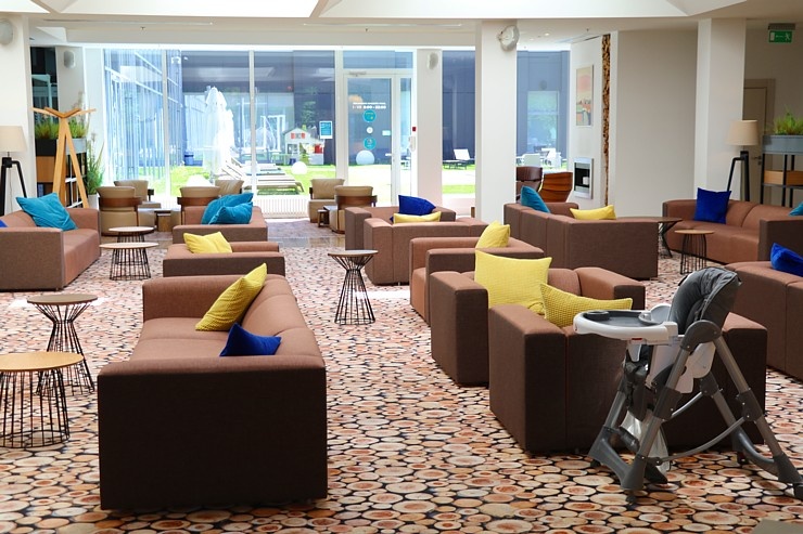 Jūrmalas viesnīca «SemaraH Hotel Lielupe» darbdienās piedāvā birojiem nomainīt darba vidi 287731