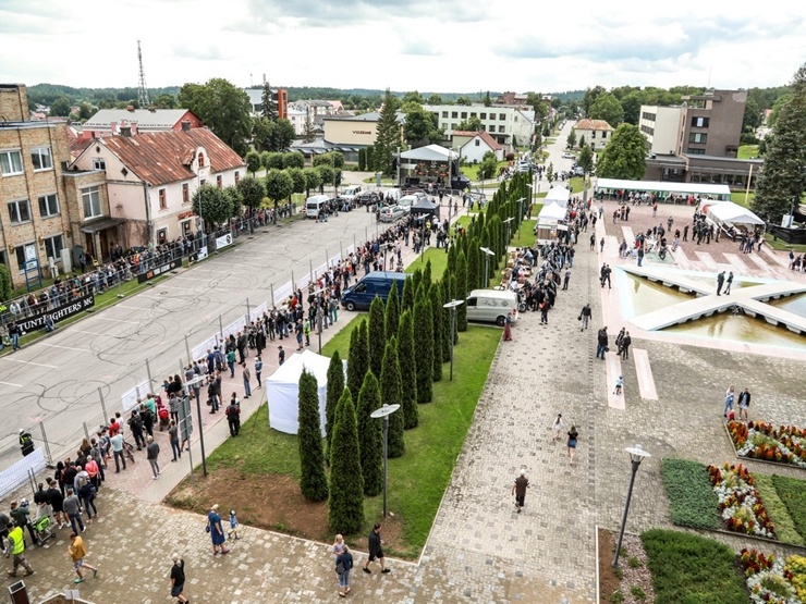 Starptautiskajā motociklistu saietā Madonā pulcējas motobraucēji un moto entuziasti 288134