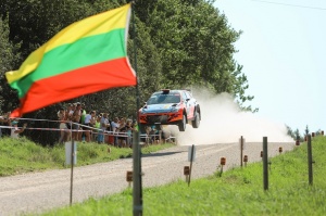 Ilgi gaidītais «Rally Liepāja» pulcē auto fanus no Latvijas un ārzemēm 68