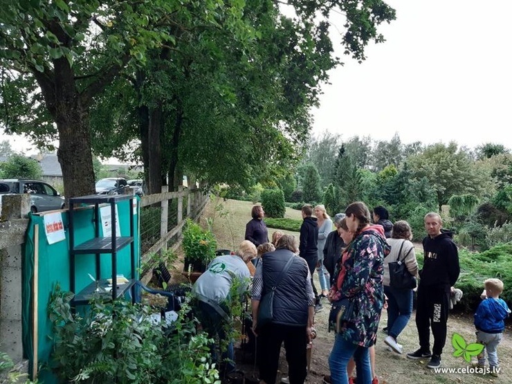 «Atvērtās dienas laukos», ko organizē lauku tūrisma asociācija Lauku ceļotājs ir lauku apceļošanas un iepazīšanas pasākums, kas jau kļuvis par tradīci 289544