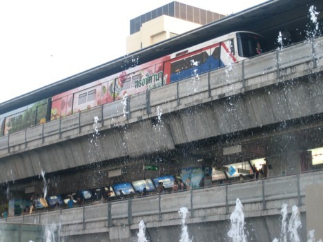 Divstāvu metro ļauj pilsētas iedzīvotājiem un viesiem brīvi pārvietoties pa megapolisu 15551