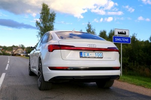 Travelnews.lv uzlādē «Audi e-tron Sportback» Smiltenē un izbauda pilsētas viesmīlību 2