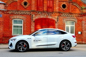 Travelnews.lv uzlādē «Audi e-tron Sportback» Smiltenē un izbauda pilsētas viesmīlību 4