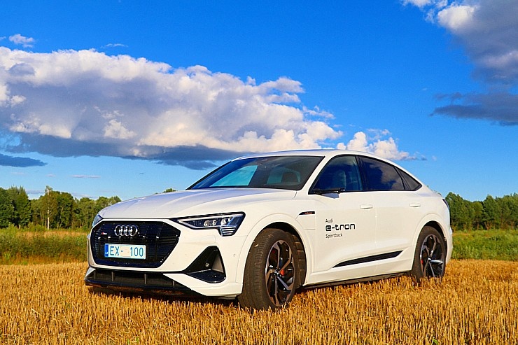 Travelnews.lv apceļo Latviju ar jauno un elektrisko «Audi e-tron Sportback» 290049