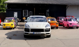 Travelnews.lv apceļo Rīgu ar jaudīgo un jauno «Porsche Cayenne GTS» 18