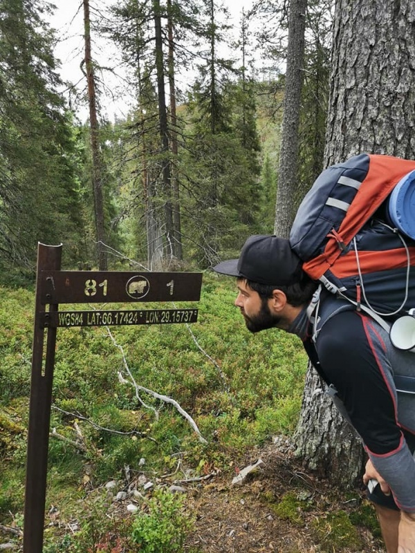 Atlicis vien kilometrs, bet kāds! Stāvs kāpums pa slēpošanas trases nogāzi. 291271