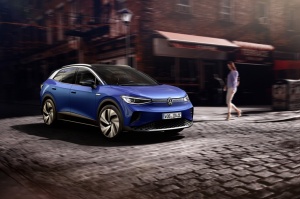 Volkswagen prezentē pirmo pilnīgi elektrisko apvidnieku – ID.4 9