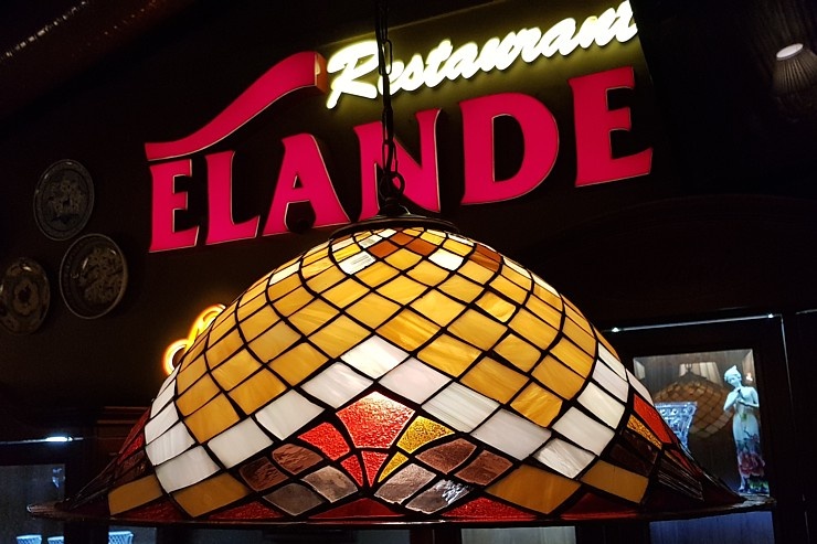 Travelnews.lv apmeklē Rīgas diennakts restorānu «Ēlande» 291443