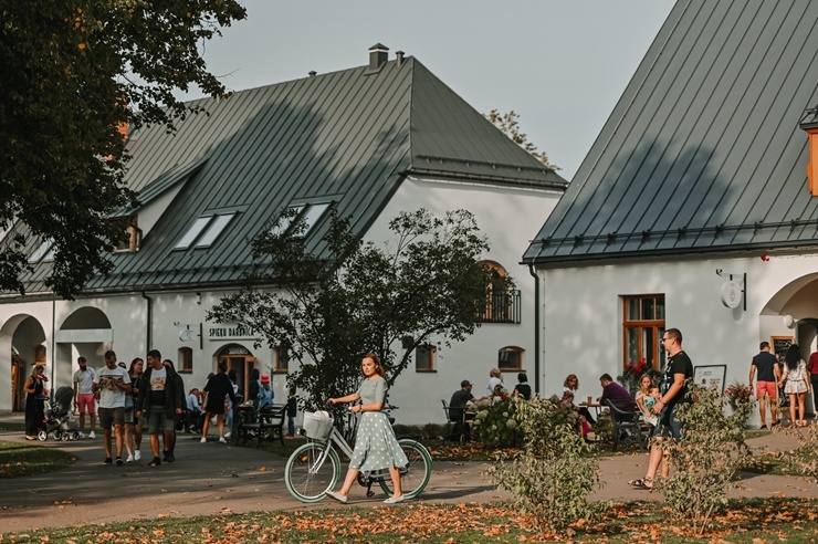 Siguldā atklāta Zelta rudens lapu sezona. Foto: Ginta Zīverte 291669