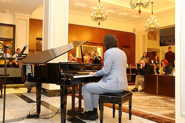 «Grand Hotel Kempinski Riga» Vecrīgā nelielām grupām rīko ekskluzīvu koncertu, ēdina un izguldina 292185