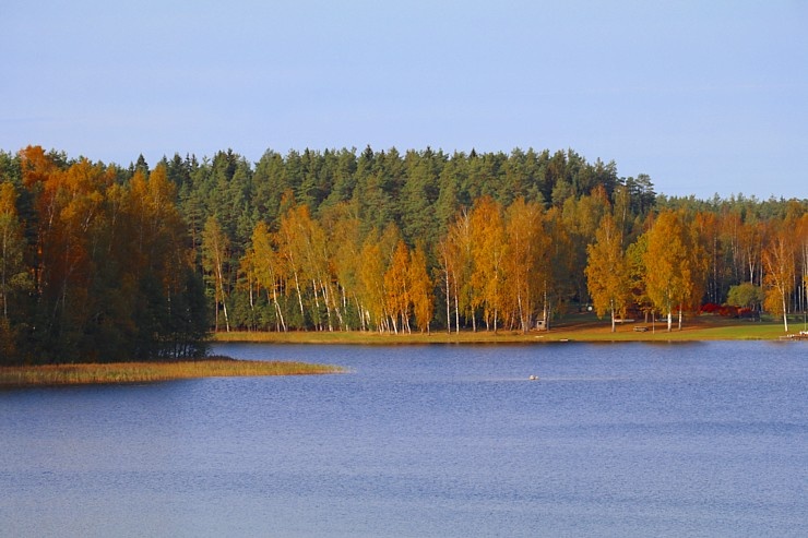 Travelnews.lv dodas baudīt zelta rudeni Latgalē 292324